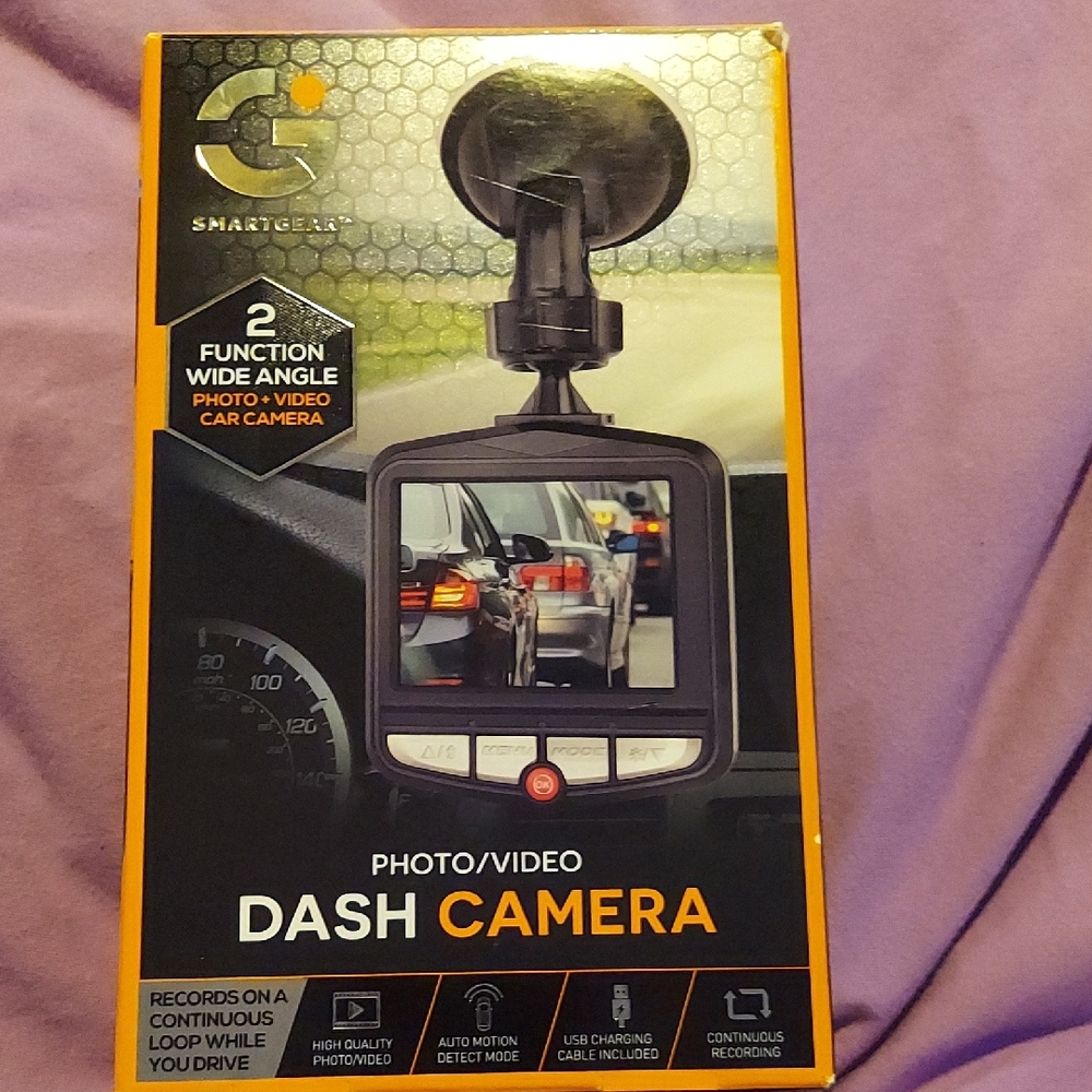 SmartGear Black Dash Camera – Photo/Video Car DVR